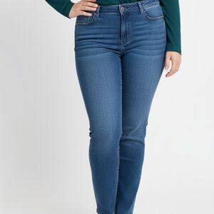 Izod High Rise Blue Women's Jeans
